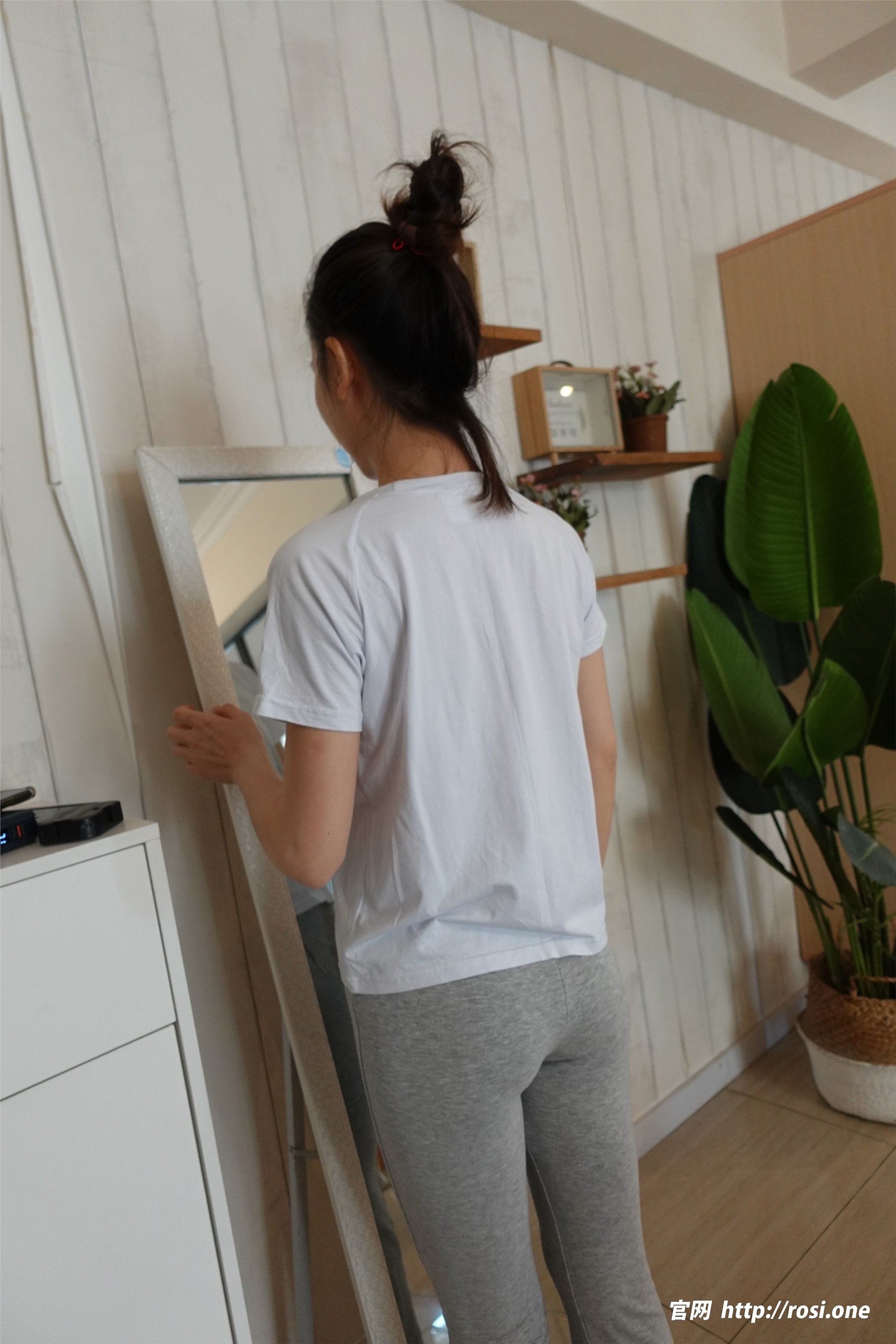 ROSI写真 2023.09.08 NO.4295